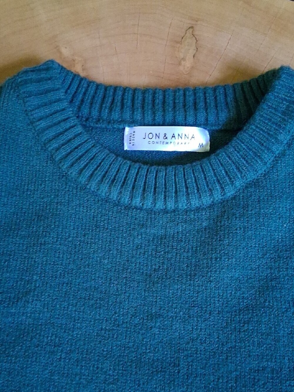 Jon & Anna Emerald šGreen Crewneck Sweater - Picture 2 of 8